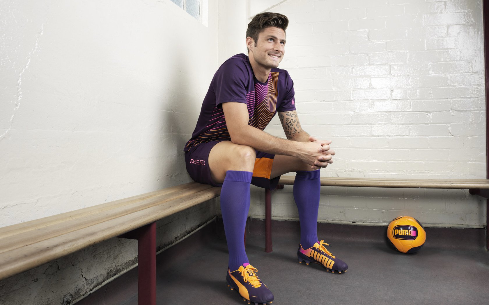 上海风暴席卷迈阿密，爱德华兹独舞之夜，热火防线溃不成军